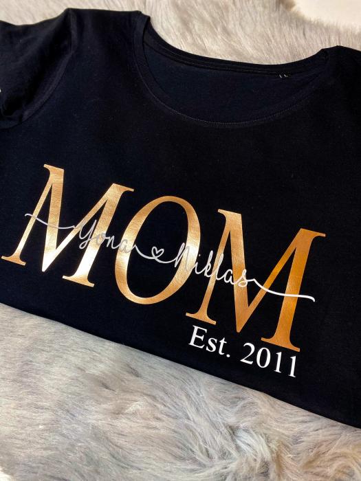 MOM/DAD Shirt